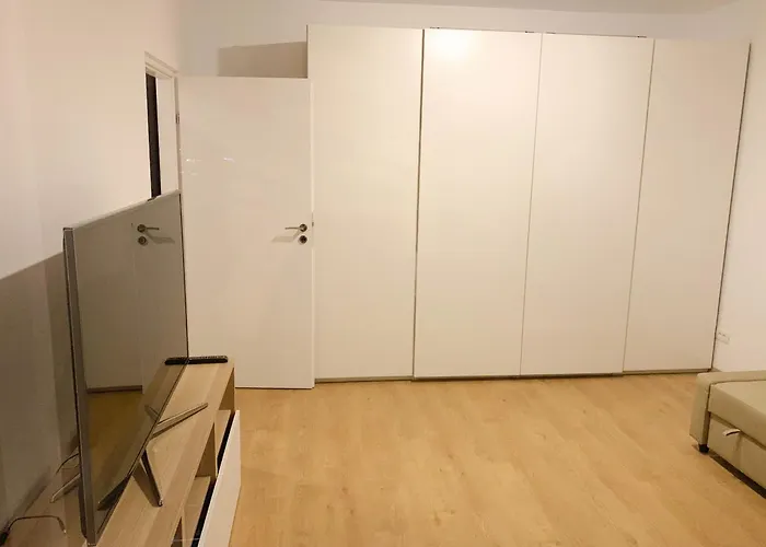 Golden Nest Daire Bükreş